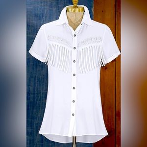 BACK IN THE SADDLE SS Button Front w Fringe white